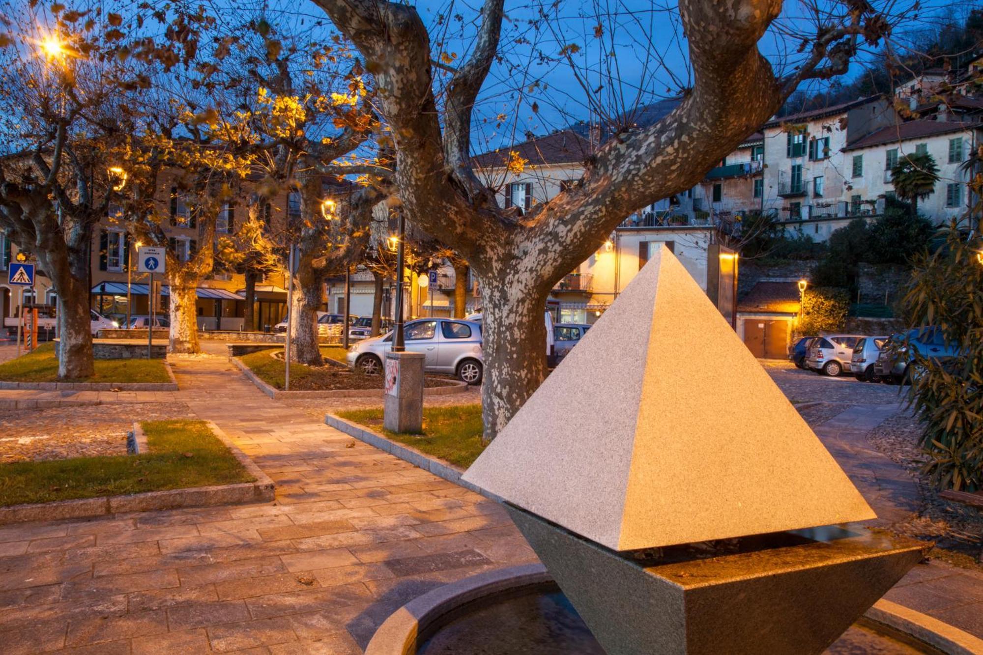Casa Del Borgo "Aria & Acqua" Sul Lago Maggiore Maccagno Eksteriør bilde