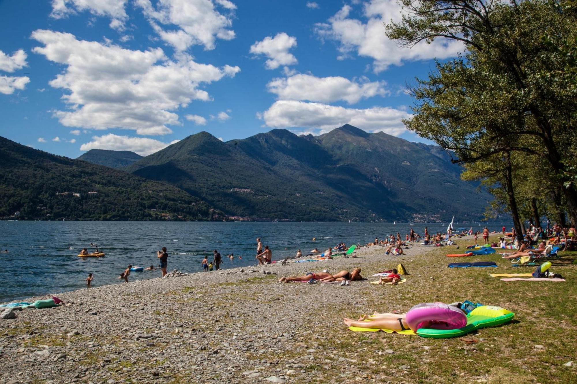 Casa Del Borgo "Aria & Acqua" Sul Lago Maggiore Maccagno Eksteriør bilde
