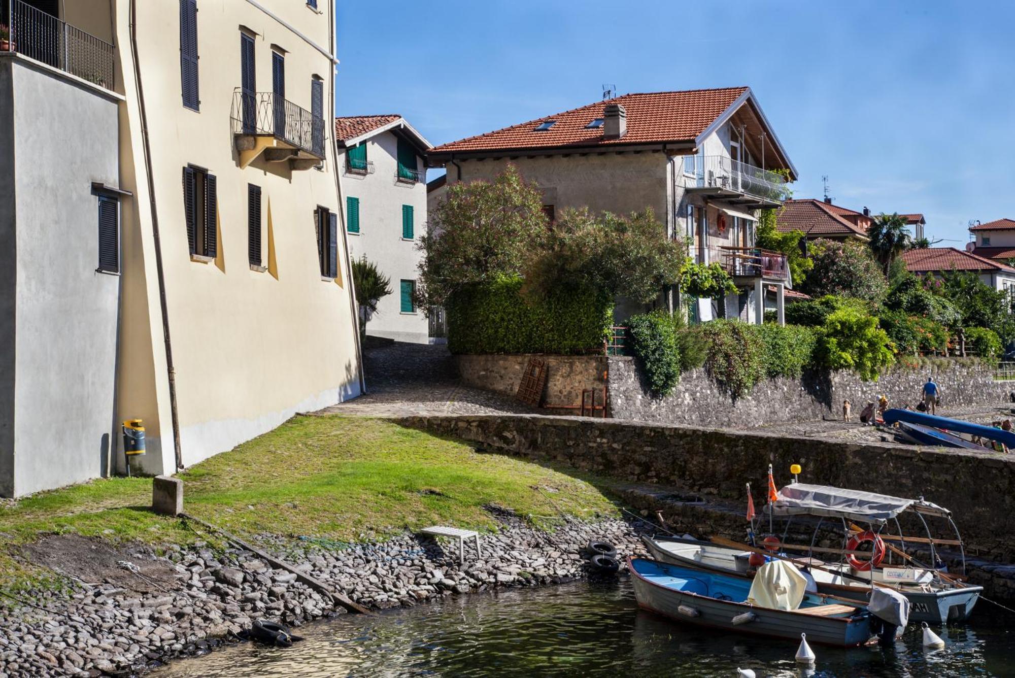 Casa Del Borgo "Aria & Acqua" Sul Lago Maggiore Maccagno Eksteriør bilde