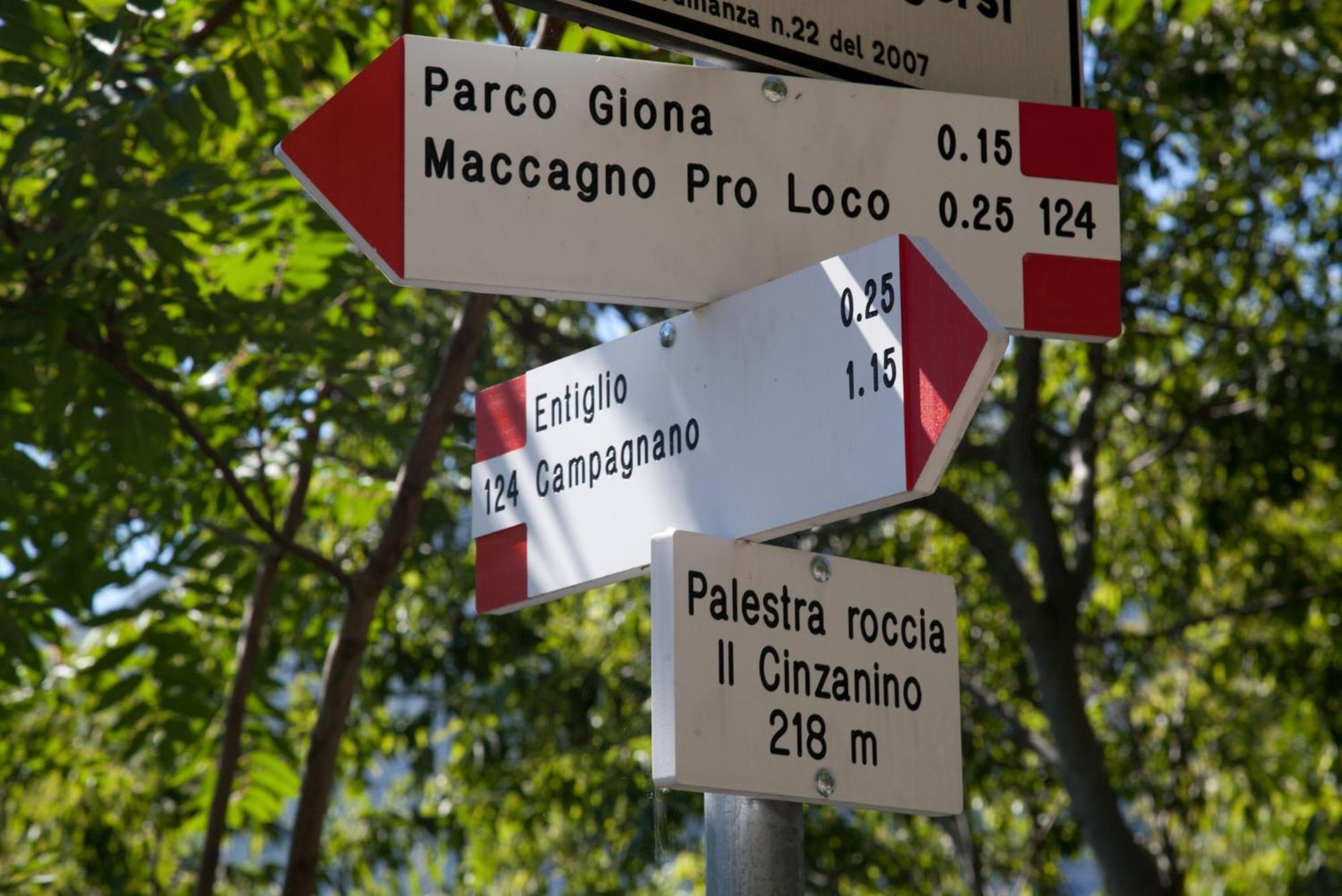 Casa Del Borgo "Aria & Acqua" Sul Lago Maggiore Maccagno Eksteriør bilde