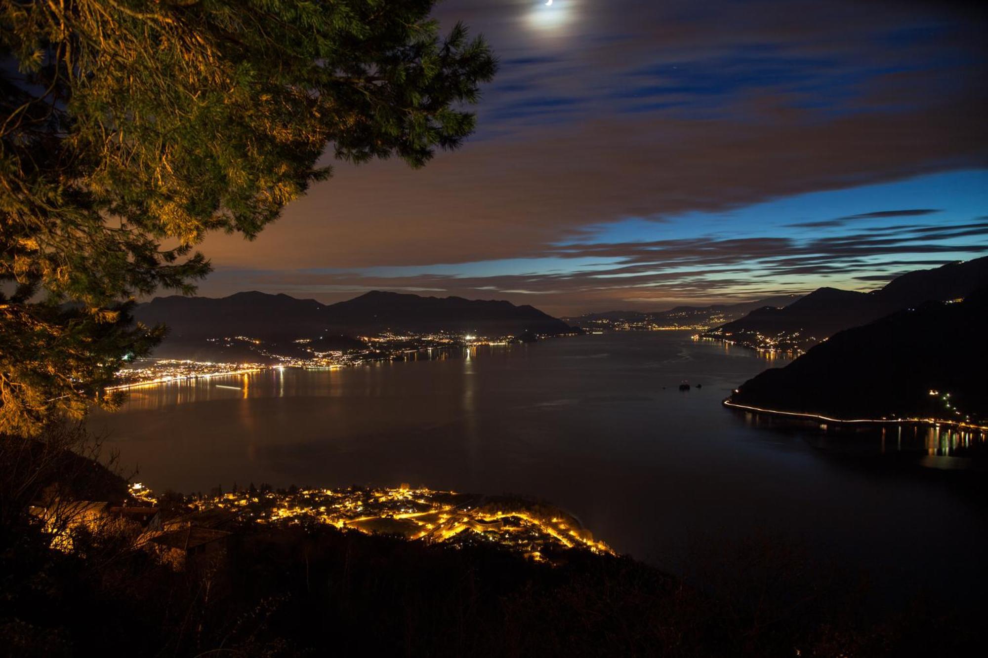 Casa Del Borgo "Aria & Acqua" Sul Lago Maggiore Maccagno Eksteriør bilde